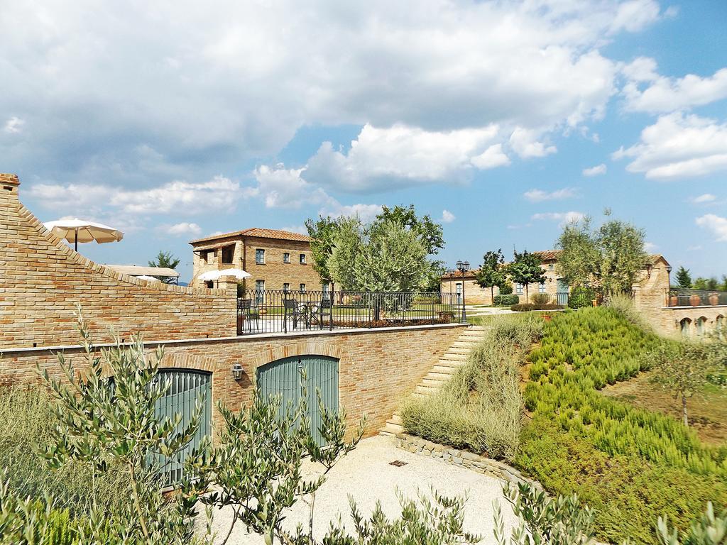 Casa Vacanze La Fiorita Cortona Exterior photo