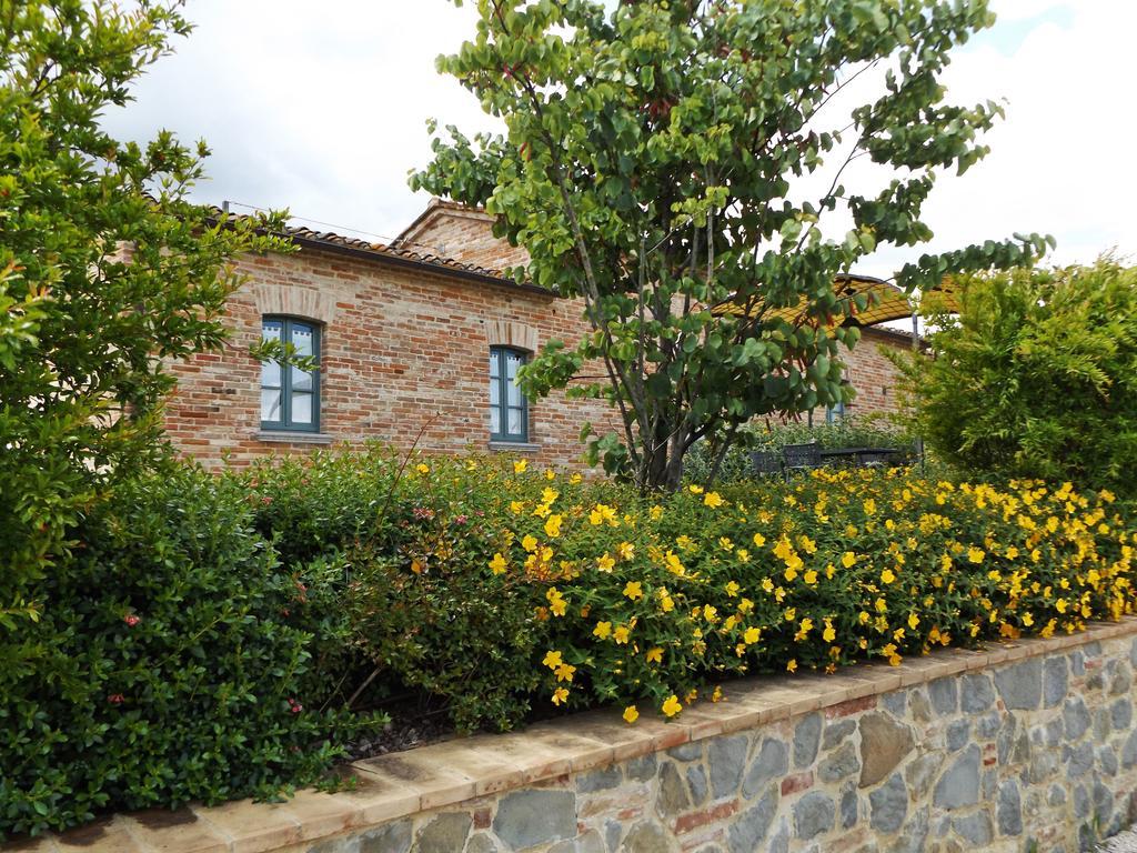 Casa Vacanze La Fiorita Cortona Exterior photo