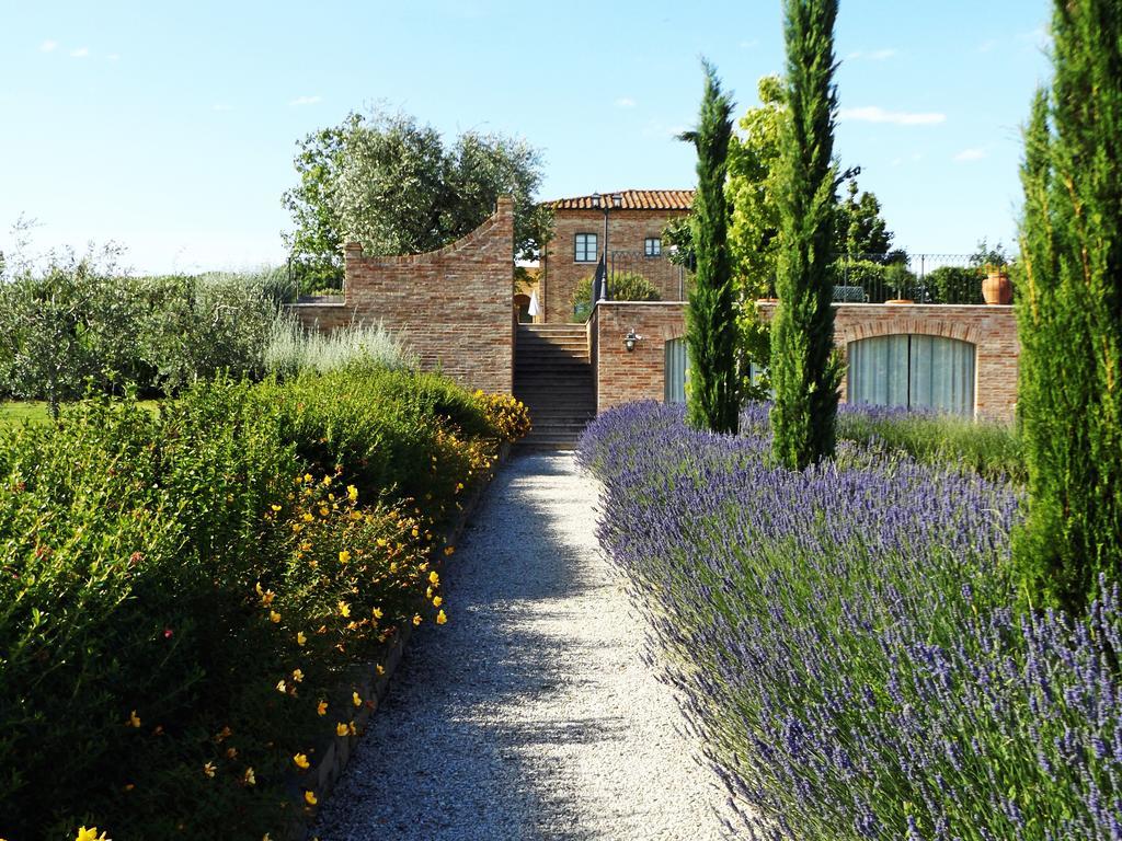 Casa Vacanze La Fiorita Cortona Exterior photo